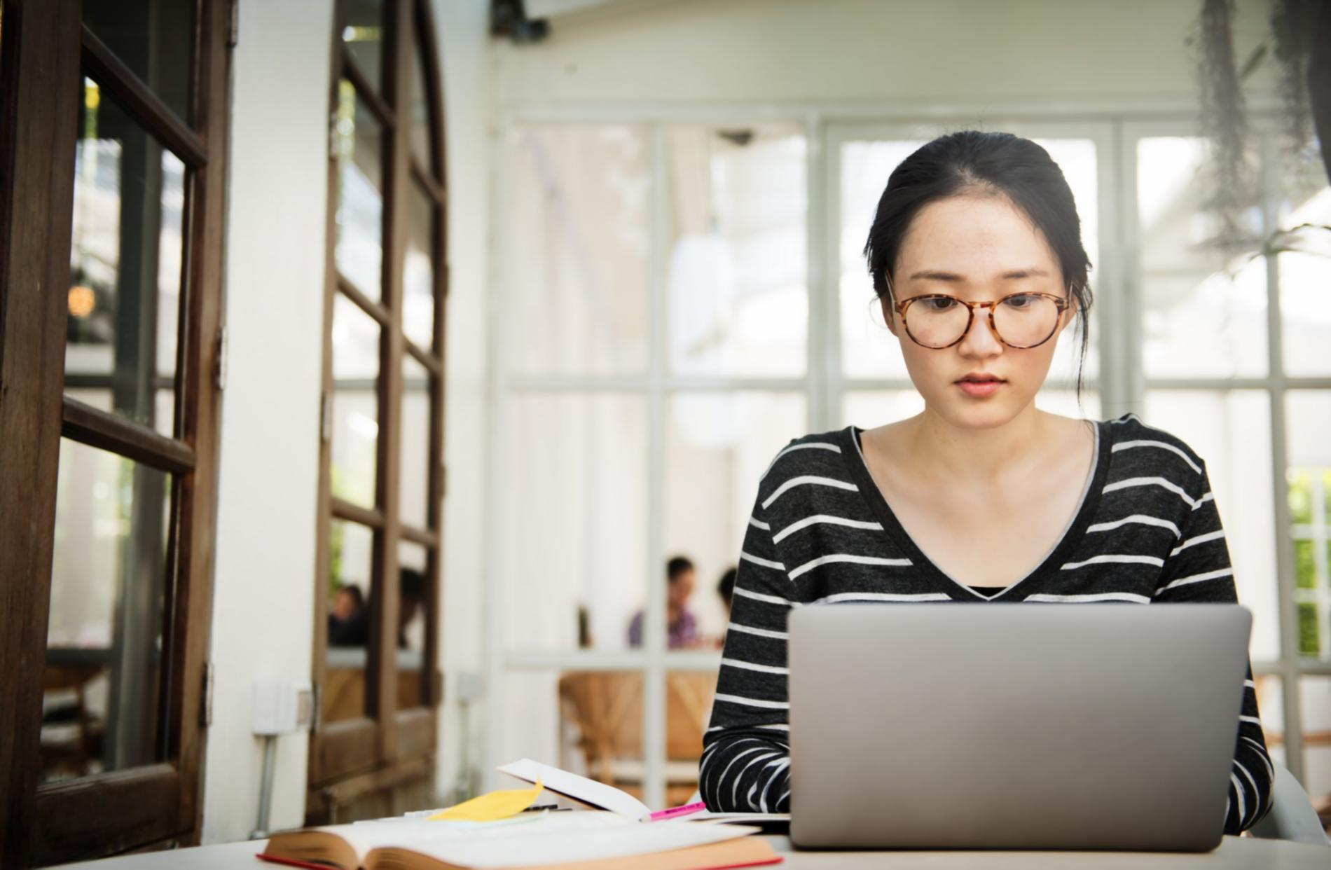 Prostředí online výuky na různých zařízeních